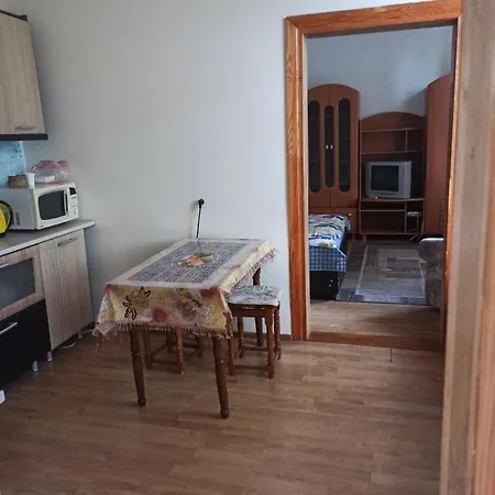 15 хв від жд вокзалу