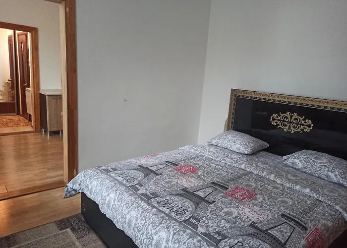 15 хв від жд вокзалу * Leópolis