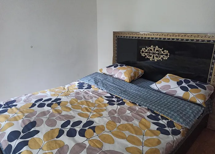 15 хв від жд вокзалу Apartamento Leópolis